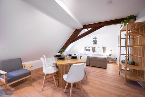 Living room, Seating area, Dining area