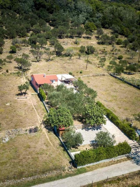 Property building, Facade/entrance, Off site