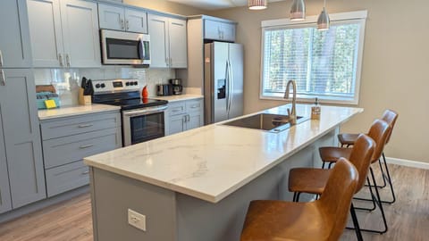 55962 Wood Duck Dr home House in Three Rivers