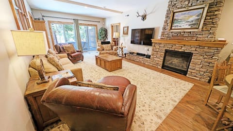 Yellow Pine 32 home House in Sunriver