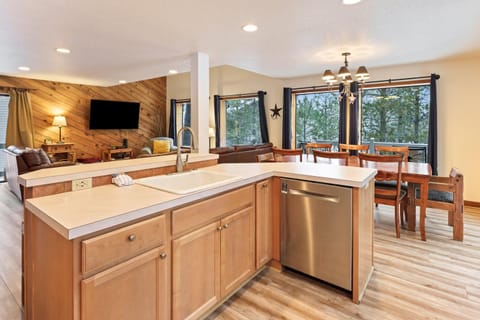 Yellow Pine 10 home House in Sunriver