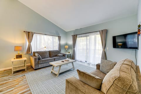 2 Mi to Boardwalk! Bright Bethany Beach Home House in Bethany Beach