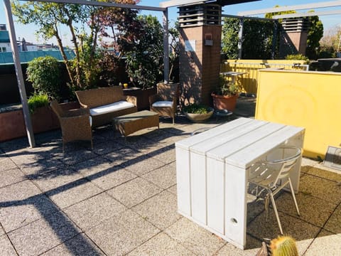 Balcony/Terrace, Balcony/Terrace