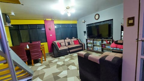 TV and multimedia, Living room, Dining area