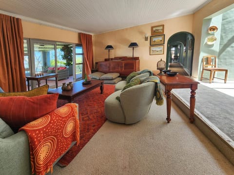 TV and multimedia, Living room, Photo of the whole room, Seating area