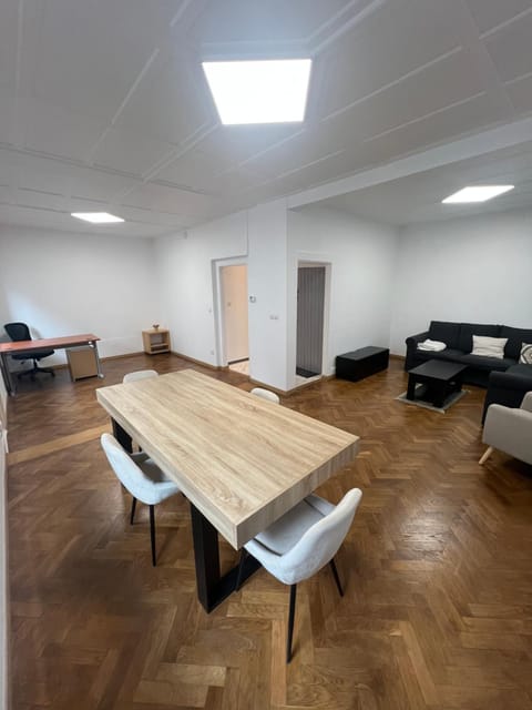 106 route de Mittelhausbergen House in Strasbourg