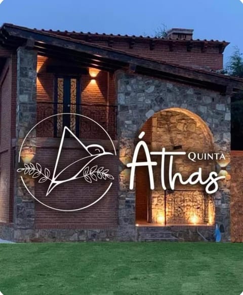 Cabañas Quinta Áthas Campground/
RV Resort in Hidalgo, Mexico