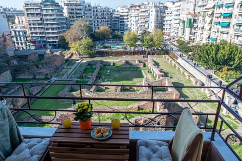 Neighbourhood, View (from property/room), Balcony/Terrace, City view