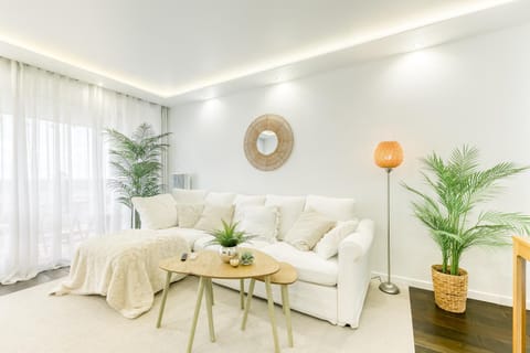 Le Charmant -15 min de Paris - Cosy & Élégant - Parking Privé Apartment in Chevilly Larue