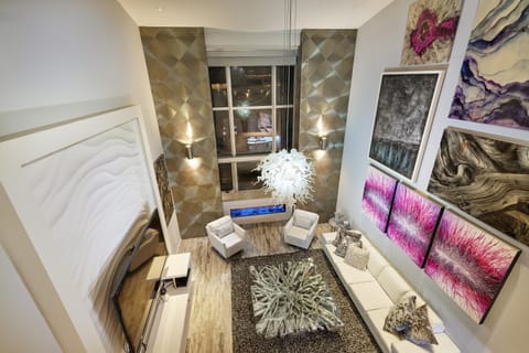 Living room, Seating area