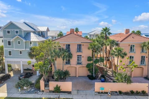Property building, Street view, Parking