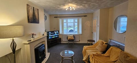 Communal lounge/ TV room, Living room
