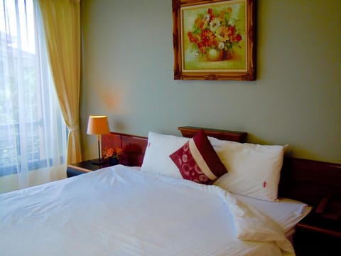 Bed, Day