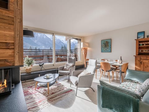 Appartement spacieux avec parking et animaux admis, proche de Chamonix - FR-1-343-273 Apartment in Les Houches
