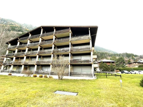 Appartement spacieux avec parking et animaux admis, proche de Chamonix - FR-1-343-273 Apartment in Les Houches