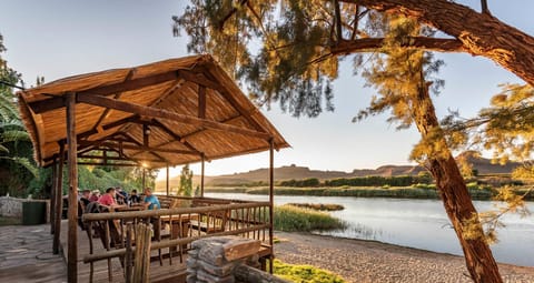 Restaurant/places to eat, Natural landscape, BBQ facilities, Balcony/Terrace, On site, Area and facilities, Area and facilities