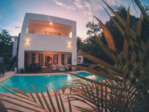 Property building, Pool view, Swimming pool