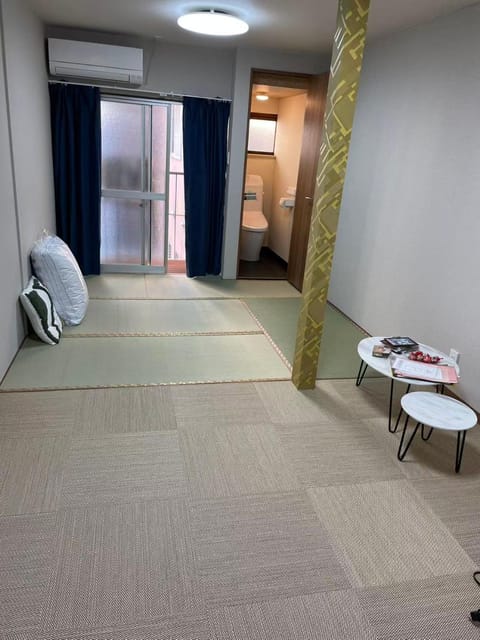 Property building, Photo of the whole room, Bedroom