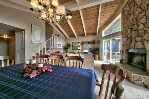 1673 Venice Drive home House in South Lake Tahoe