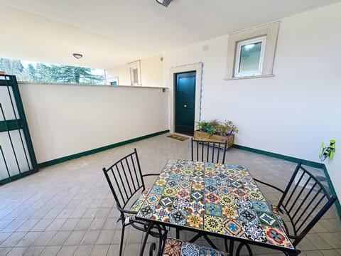 Balcony/Terrace, Balcony/Terrace