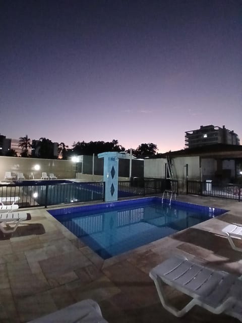 Swimming pool, sunbed