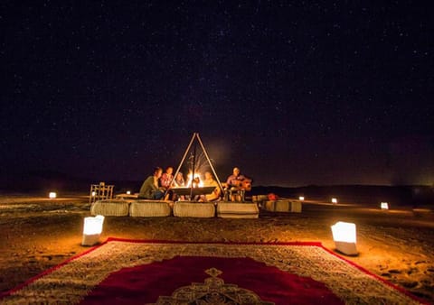 Night, Activities, Evening entertainment