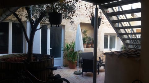 Patio, Garden, Balcony/Terrace