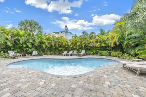 Sea la Vie House in Siesta Beach