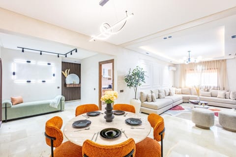 TV and multimedia, Living room, Photo of the whole room, Seating area