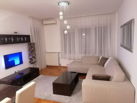 Apartman 44, Mejdan, Banja Luka Apartment in Federation of Bosnia and Herzegovina