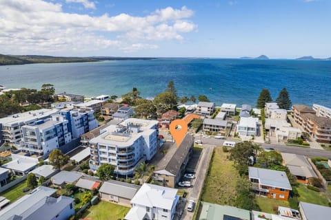 Property building, Bird's eye view