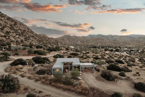 Heaven's View By The Cohost Company Apartment in Pioneertown