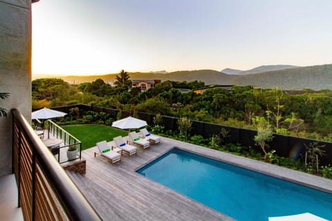Natural landscape, View (from property/room), Mountain view, Pool view, Swimming pool