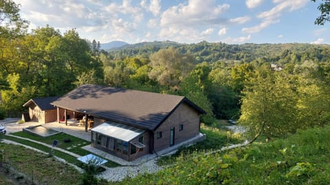 Property building, Spring, Day, Natural landscape, Mountain view