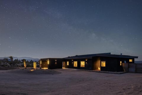 The Tree House By The Cohost Company Apartment in Joshua Tree