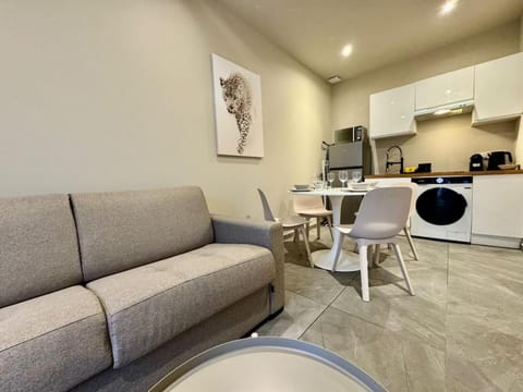 The jaguar of the skyscrapers - part dieu - medipole Apartment in Villeurbanne