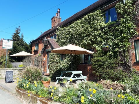 Olive Tree Guest House Bed and Breakfast in Staffordshire Moorlands District