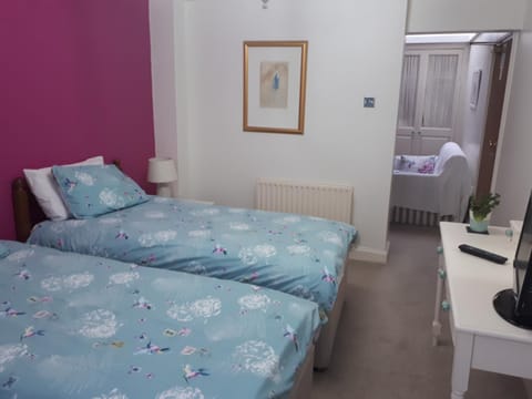 Olive Tree Guest House Bed and Breakfast in Staffordshire Moorlands District