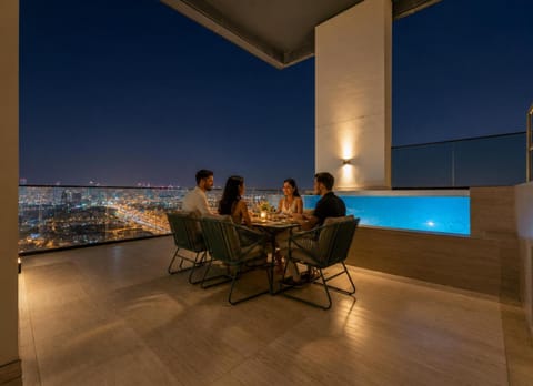 Property building, Swimming pool