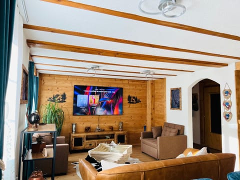 Chalet Alpine Apartment in Canton of Valais