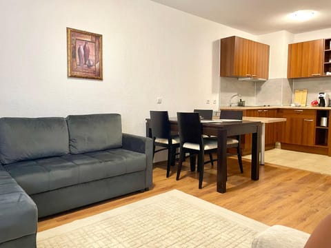 The Cozy Spot by the Ski Lift Gondola by SI Stay Apartment in Bansko