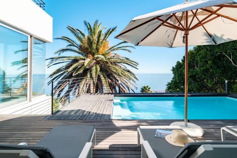 Patio, View (from property/room), Balcony/Terrace, Sea view, Swimming pool, sunbed