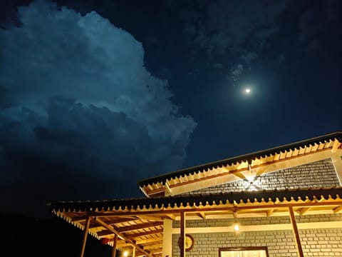 Property building, Night