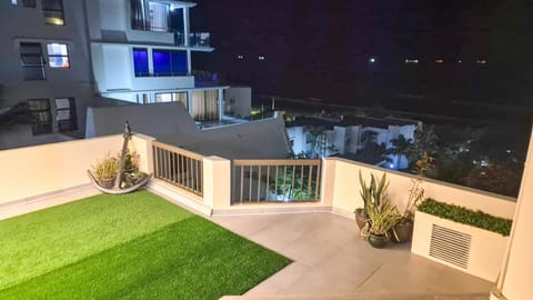 Property building, Patio, Night, View (from property/room), Balcony/Terrace, Evening entertainment