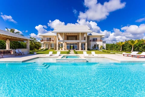 Property building, Garden view, Swimming pool