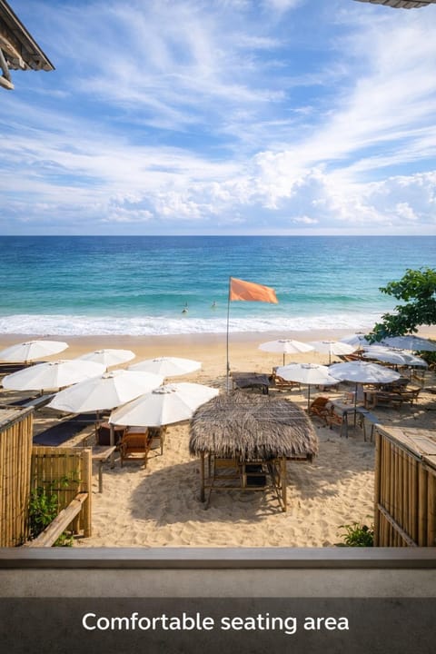 Nearby landmark, Natural landscape, Beach, Evening entertainment, Sea view, sunbed