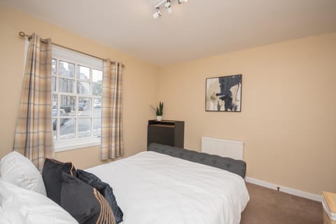 Bow Apartment Apartment in Stirling