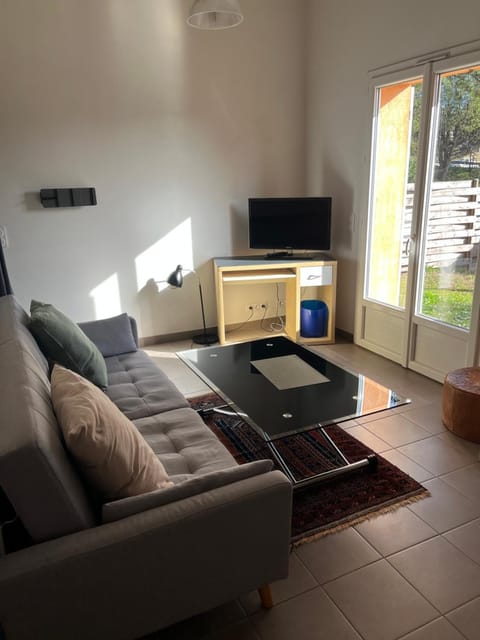 Charmante petite maison provençale House in Mouans-Sartoux