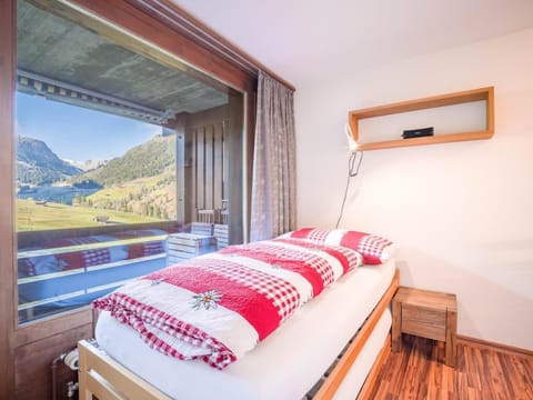 Alpine Studio for 4 in Nature Parc balcony&Parking Apartment in Canton of Valais