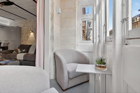 Balcony/Terrace, Seating area